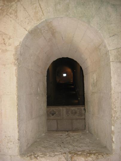 2015-07 Abbaye de Montmajour021.JPG